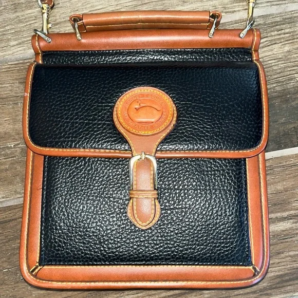 Dooney & Bourke 80’s Vintage Pebbled Leather Shoulder Bag - Picture 2 of 6